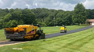 Best Asphalt Driveway Installation  in Carthage, TN